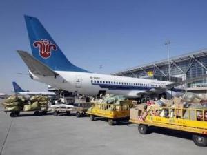 航空快递跨省限时达6小时专人随机送件航空快运